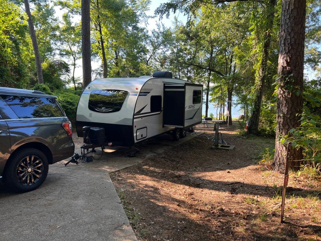 2021 Venture RV Sonic